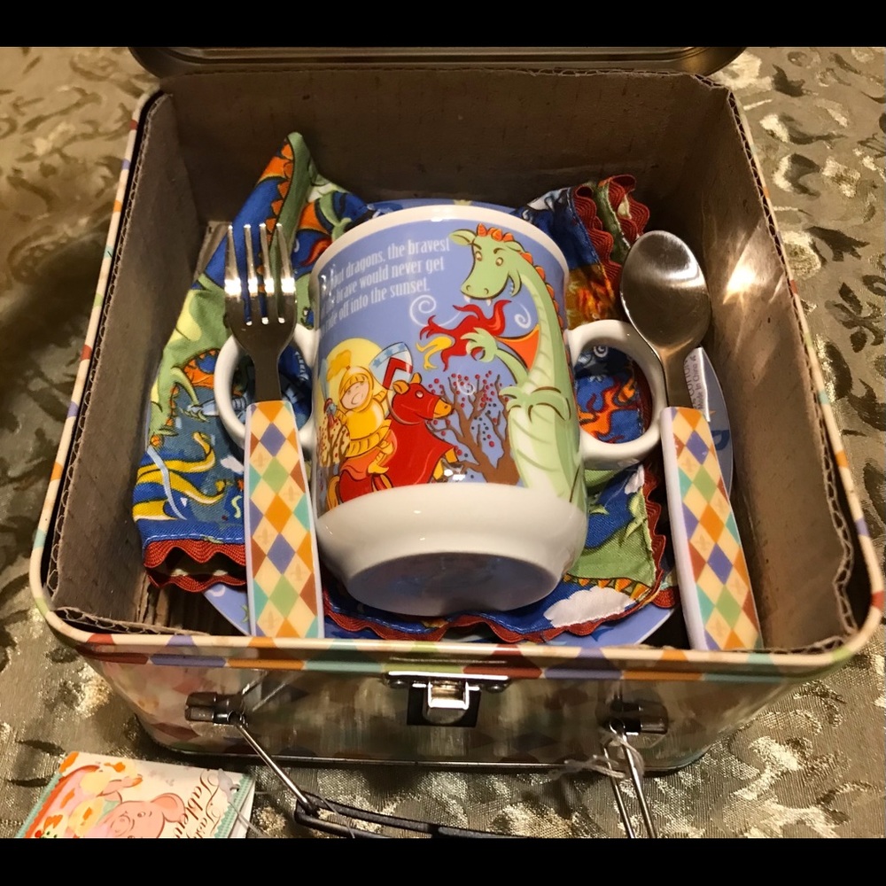 New Tasty Tales What’s A Dragon Bowl Cup Placemat Utensil Set